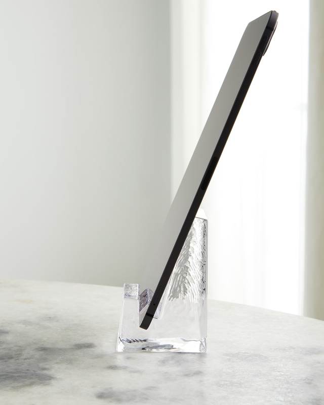 Woodbury Tablet Holder